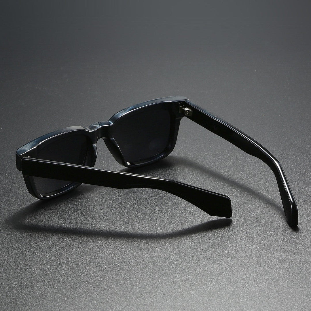 Veyron Square Sunglasses