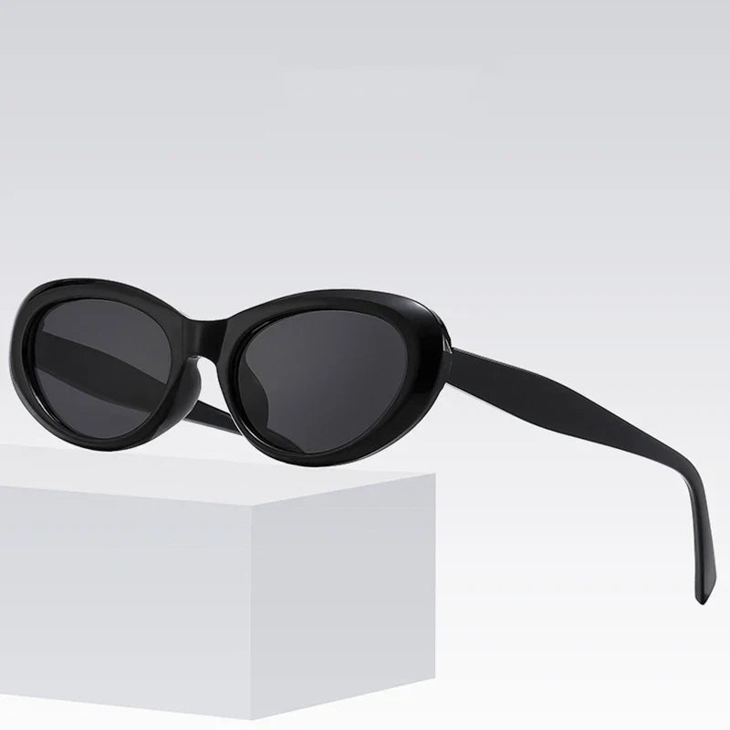 Valenne Oval Frames