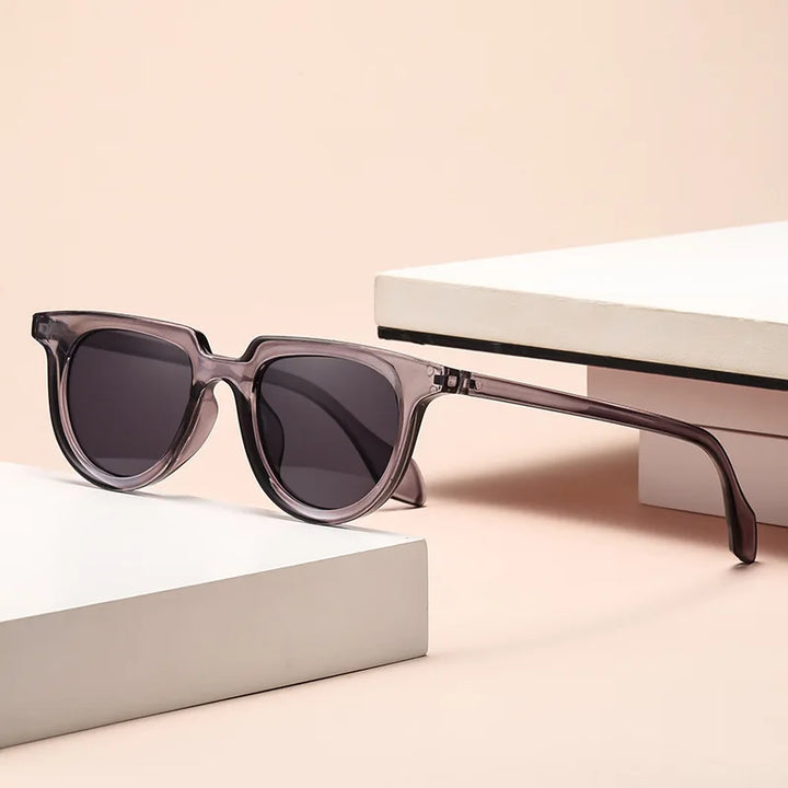 Elara Noir Sunglasses