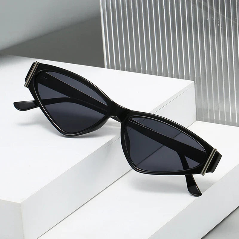 Veyra Retro Cat-Eye Frames