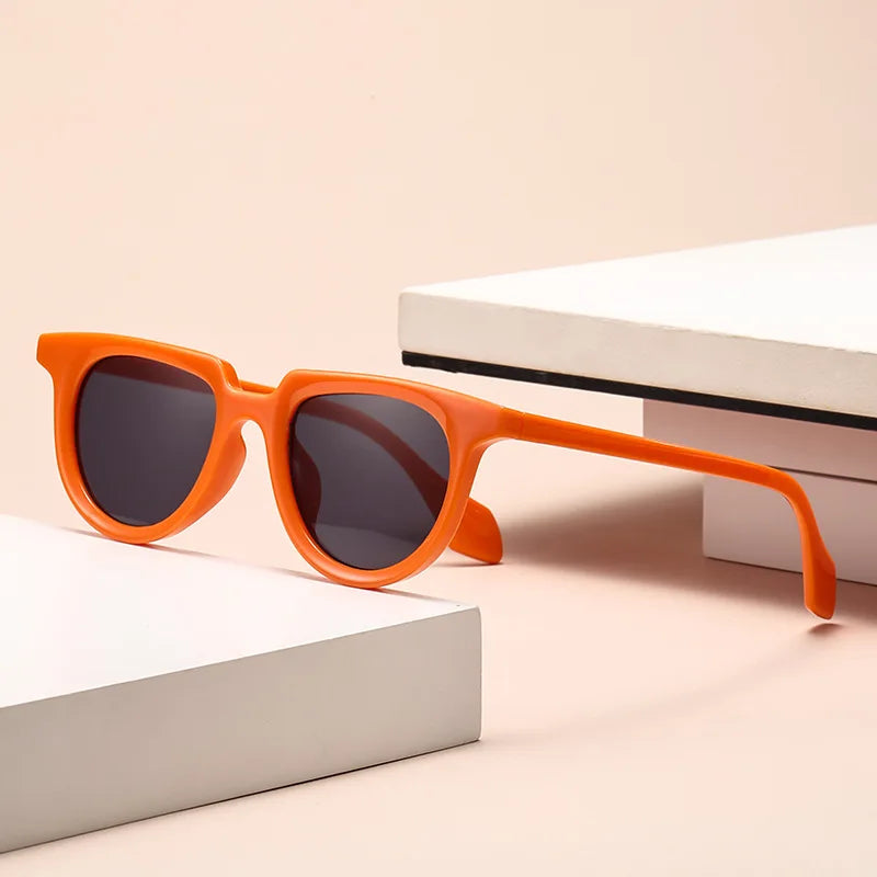 Elara Noir Sunglasses